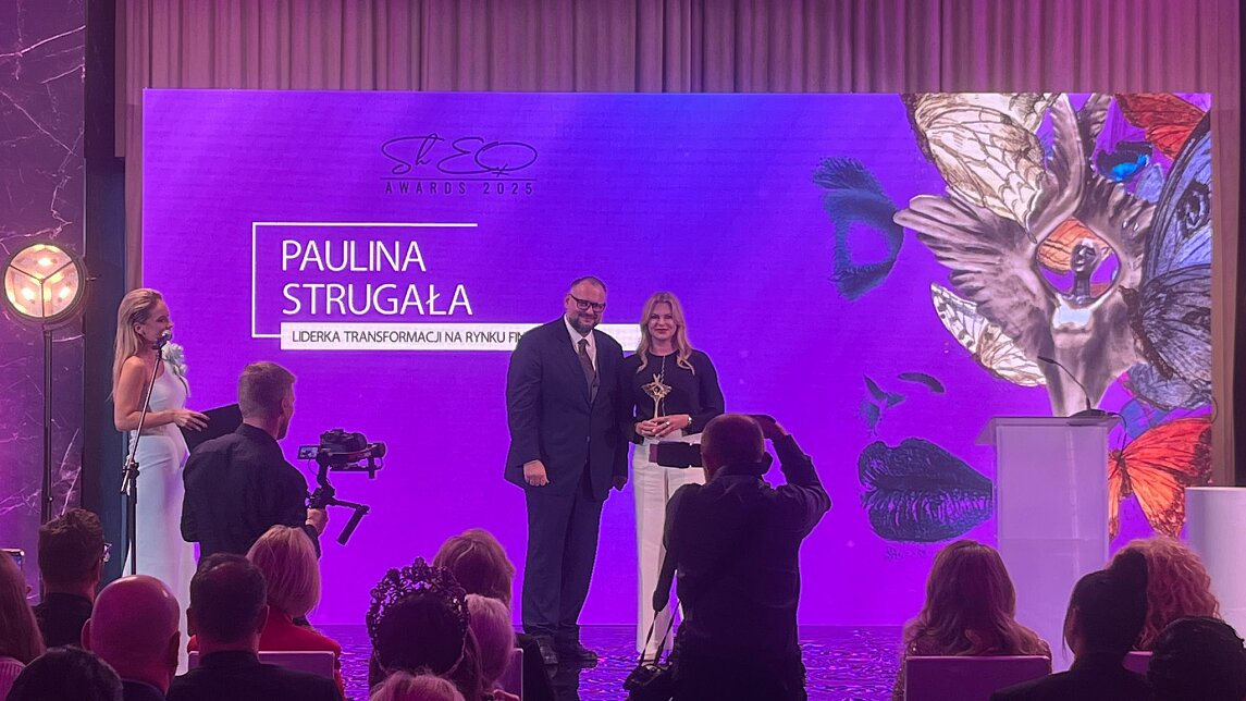 Paulina Strugała_VeloBank_ShEO Awards.jpg [276.85 KB]