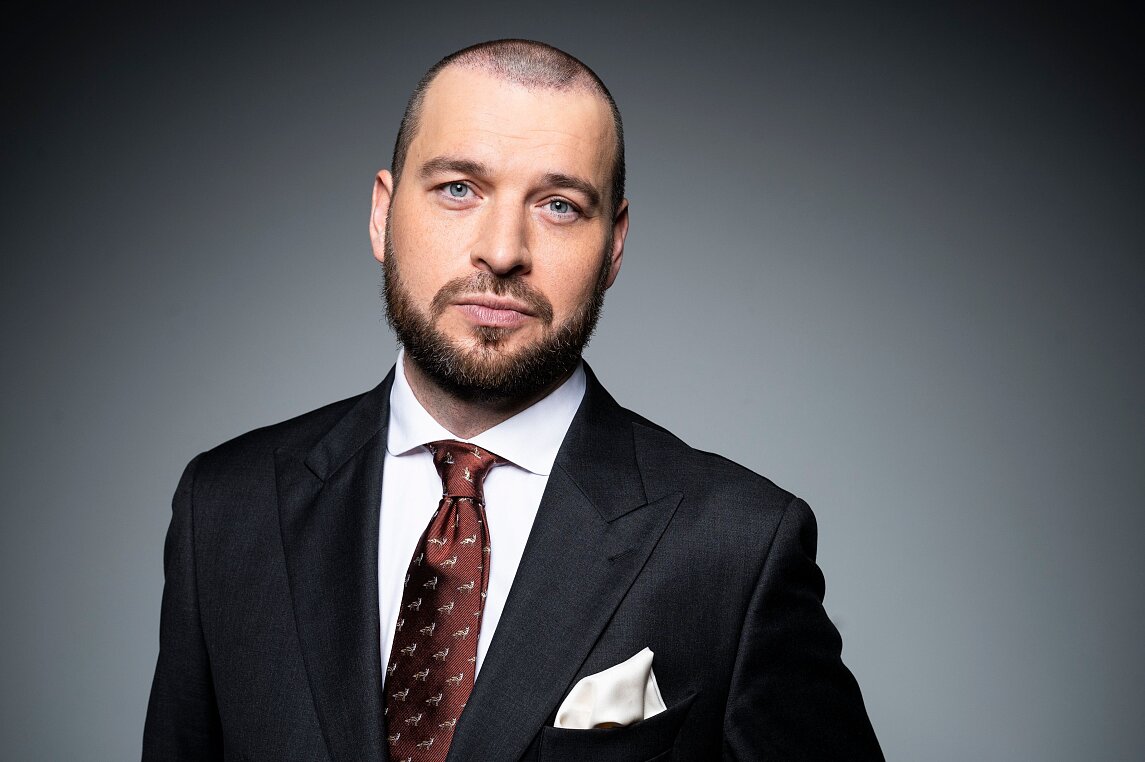 Portret Piotra Araka.